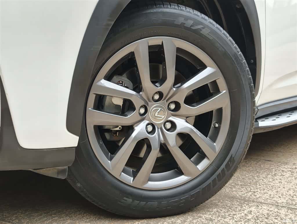 Lexus NX, 2016 все фото