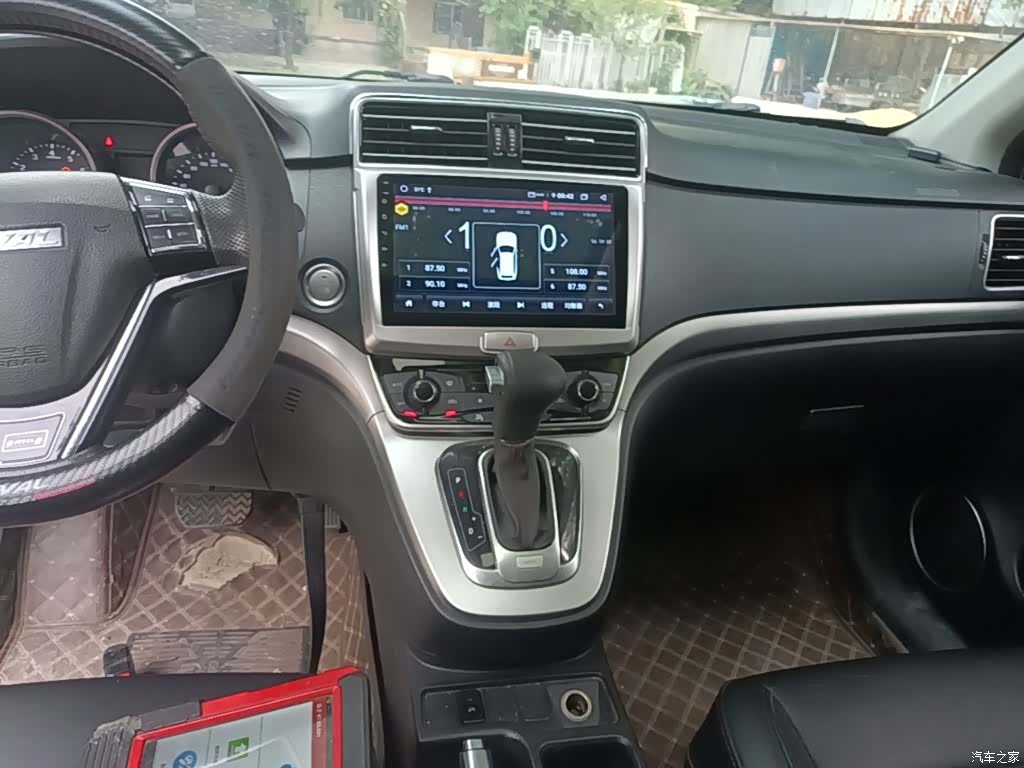 Haval M6, 2017 13