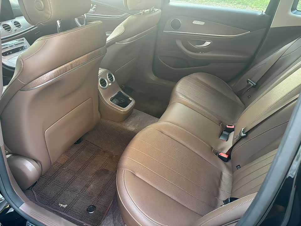 Mercedes-Benz E-class Mercedes-Benz E-class