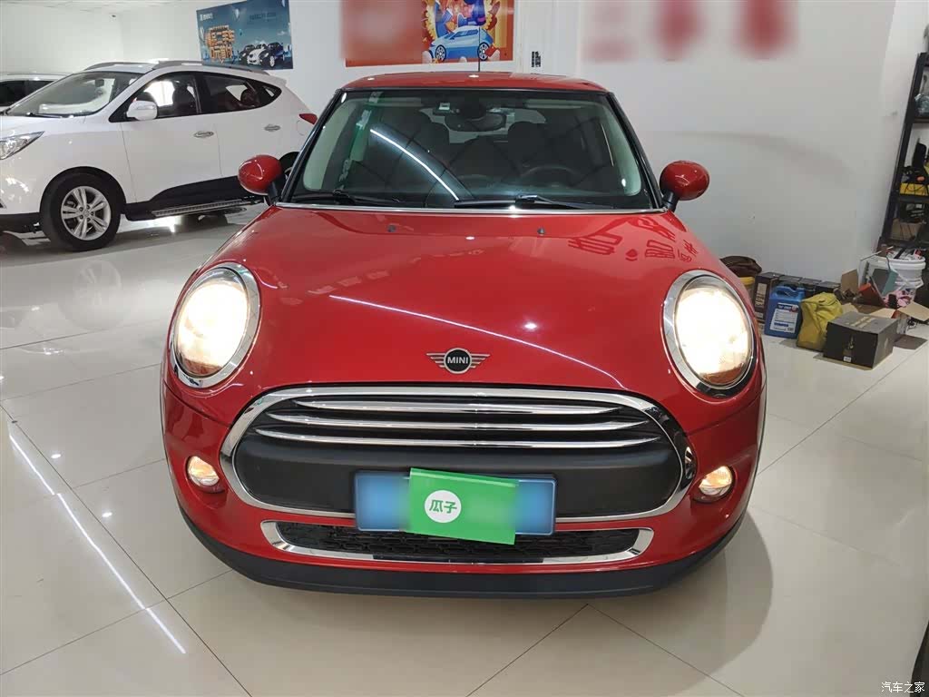 Mini ONE, 2019 19