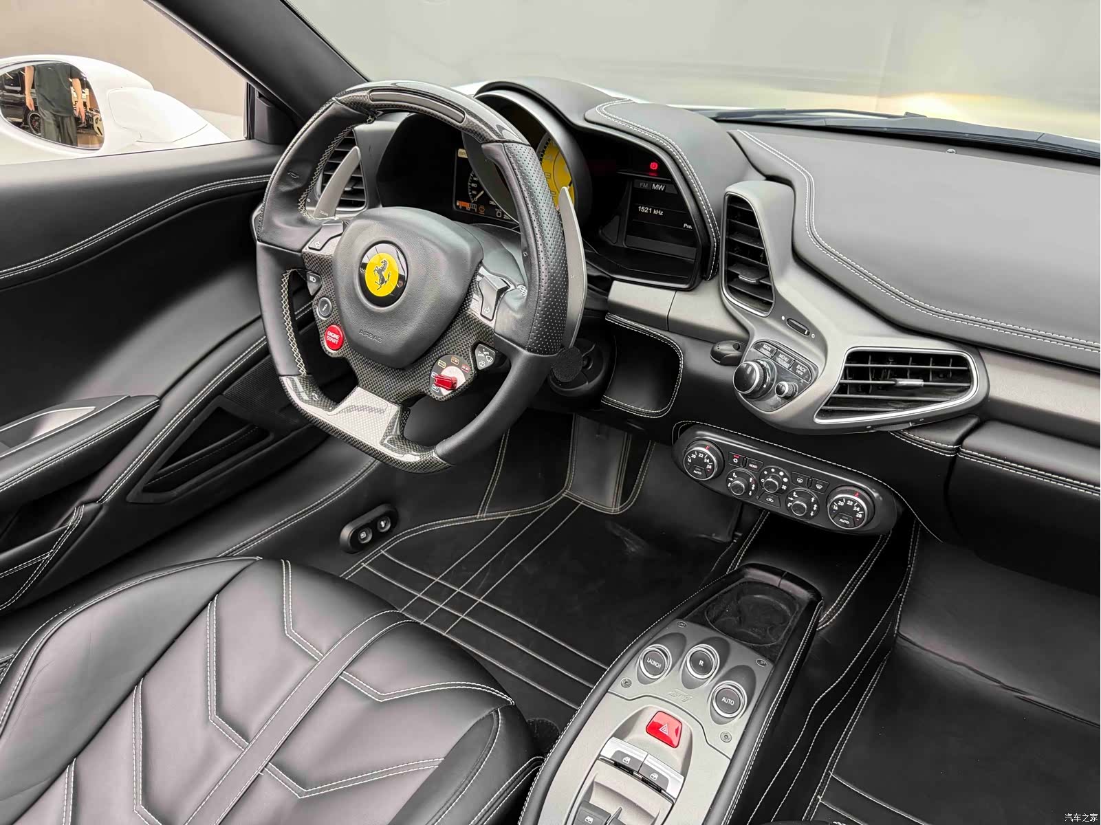 Ferrari 458, 2013 15