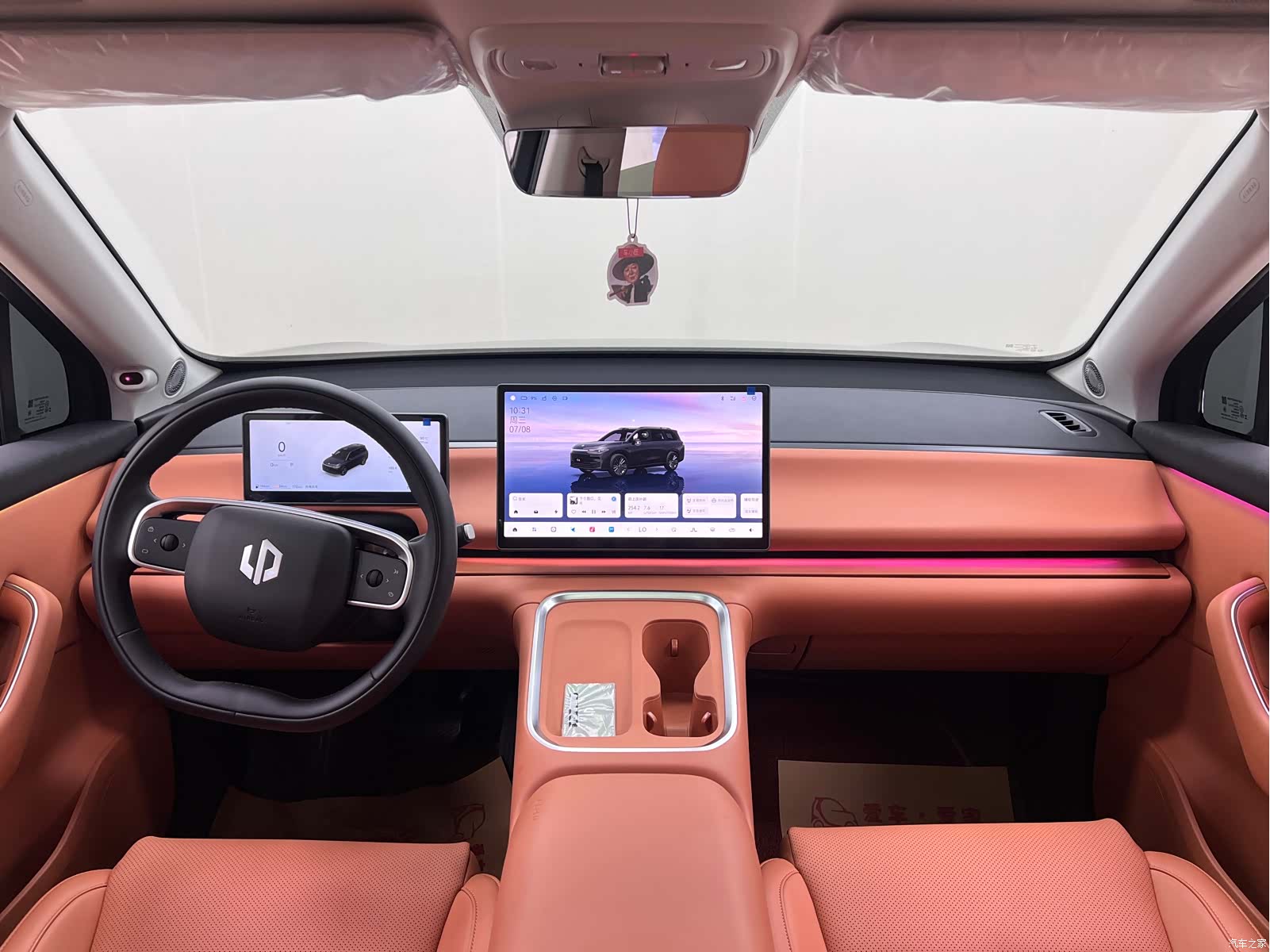 Leapmotor C16, 2025 22