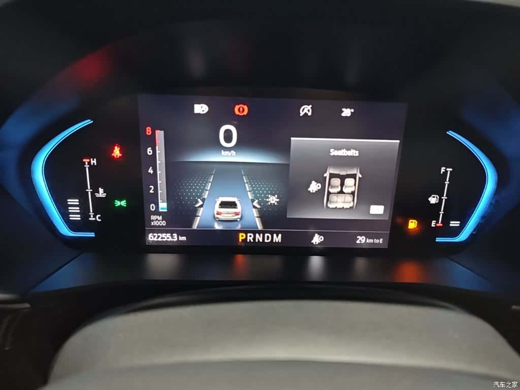 Ford Focus, 2023 12