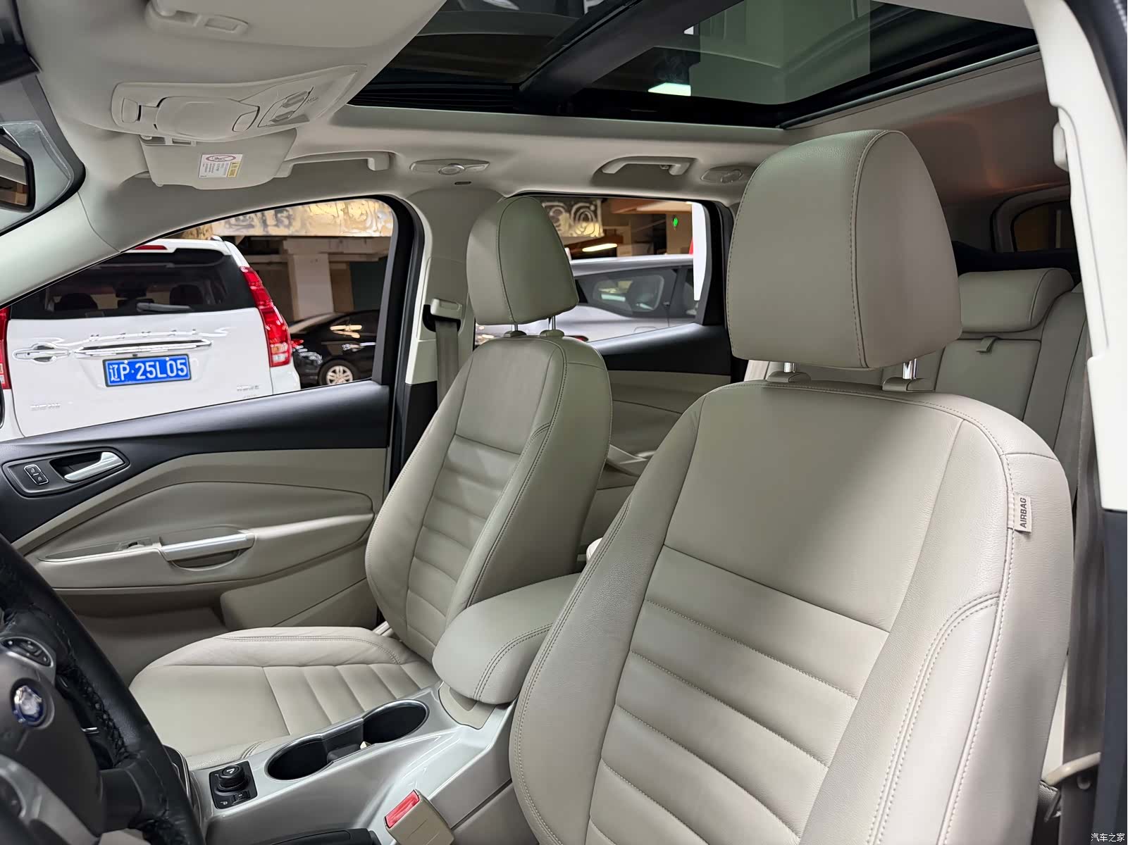 Ford Kuga, 2013 13