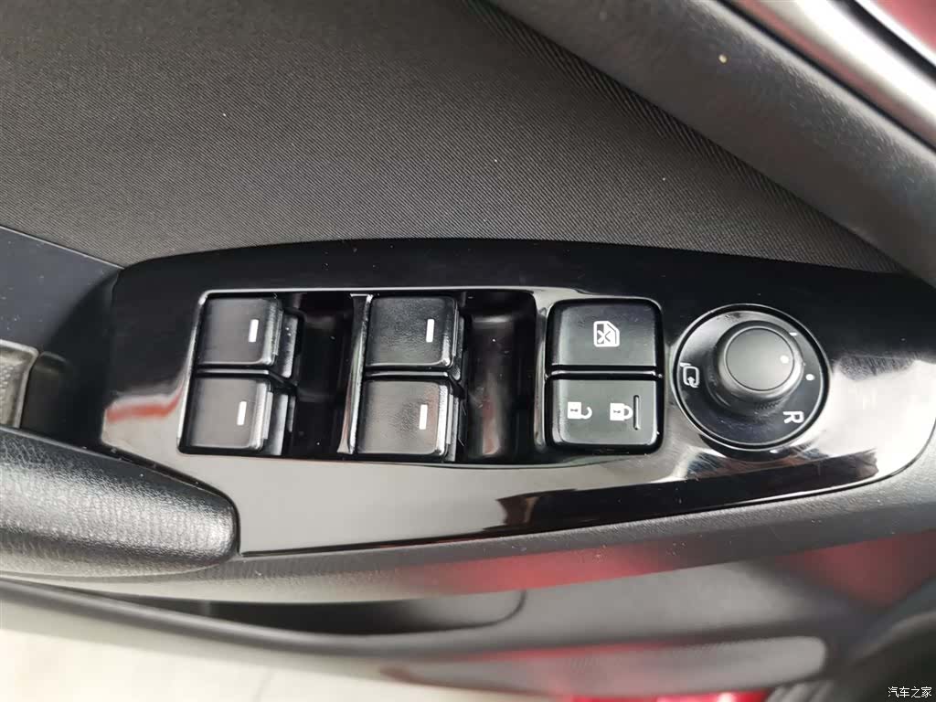 Mazda Mazda3, 2018 9