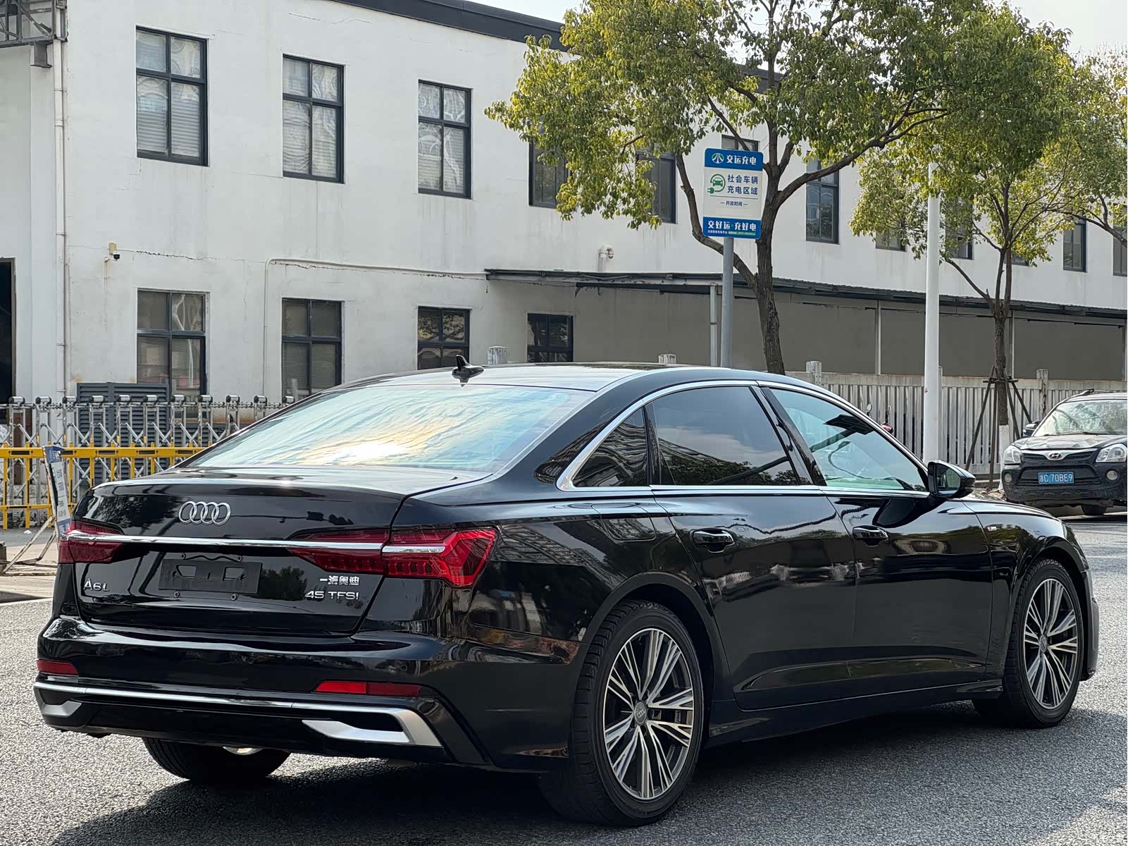 Audi A6L, 2024 4