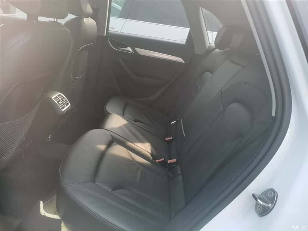Audi Q3, 2016 17