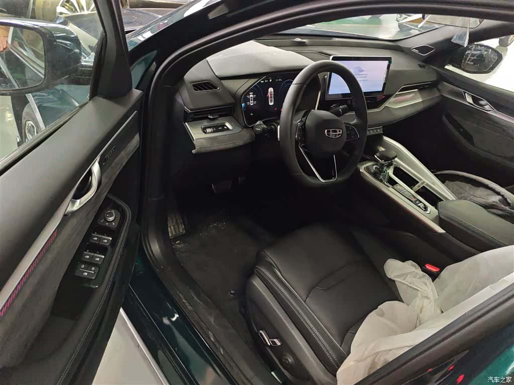 Geely Preface, 2023 12