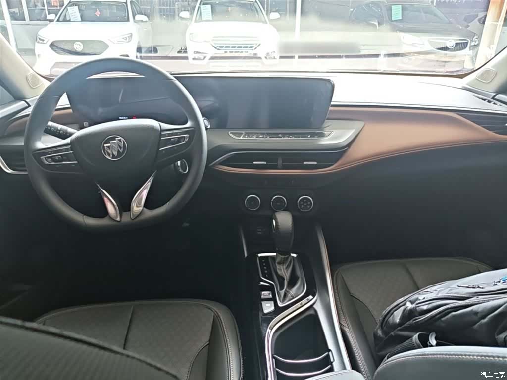 Buick Verano, 2022 10