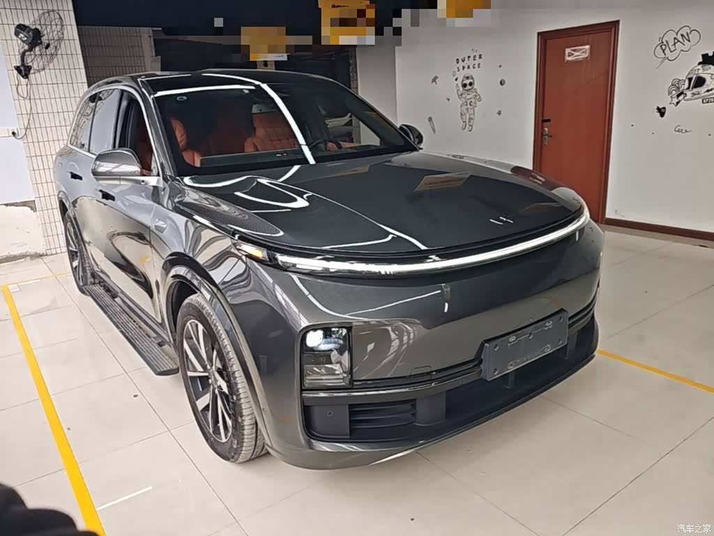 Li Auto L8, 2023 4