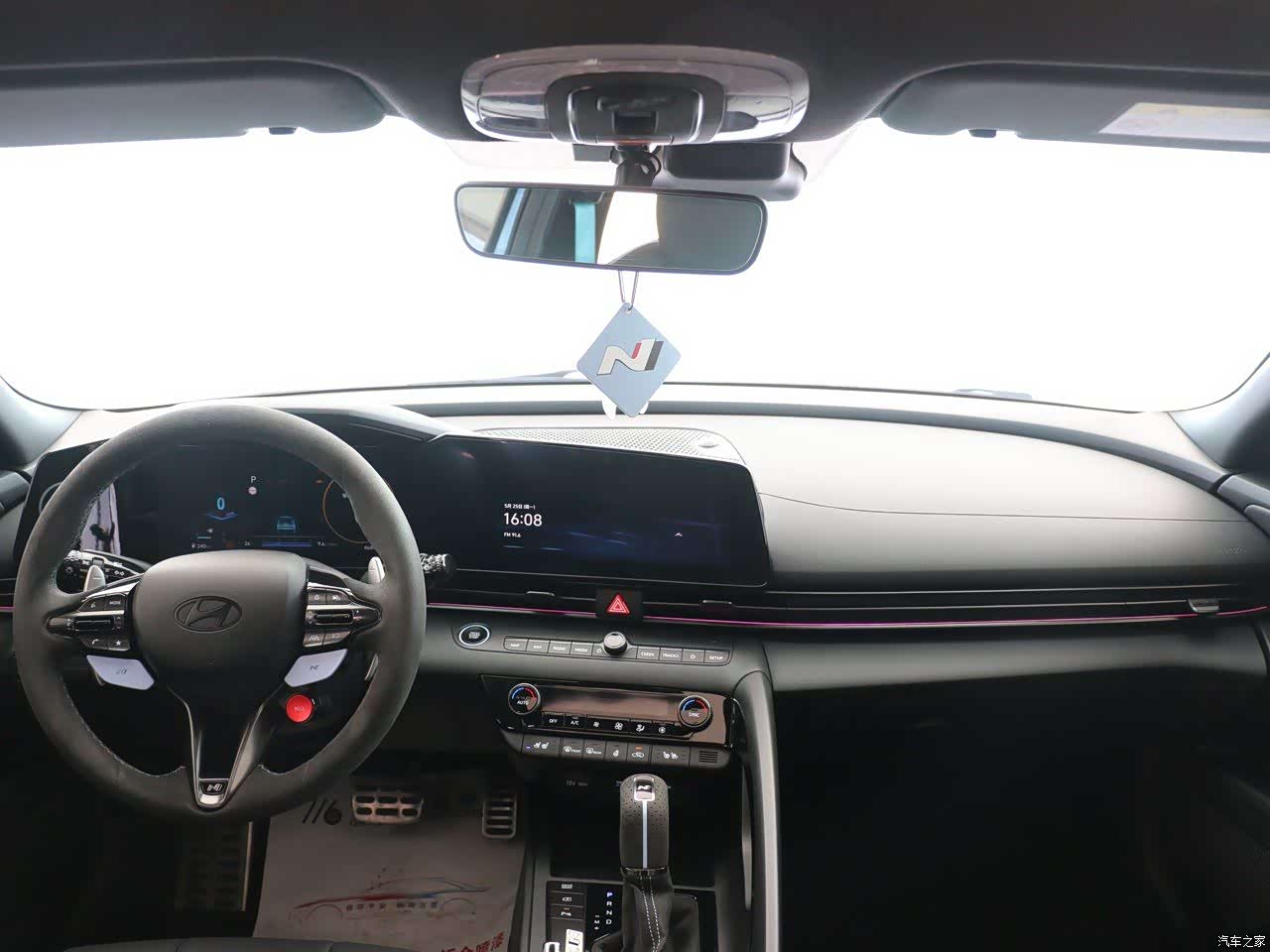 Hyundai Elantra, 2024 14