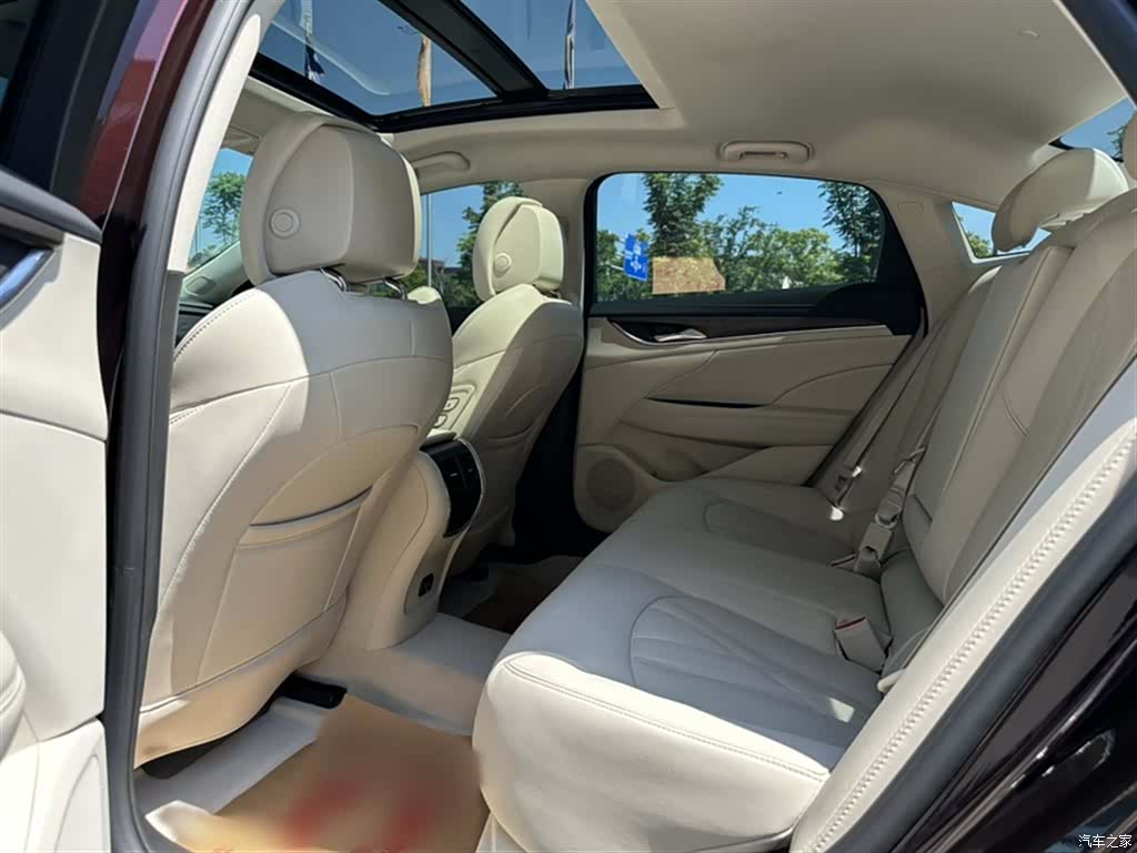 Buick LaCrosse, 2022 4