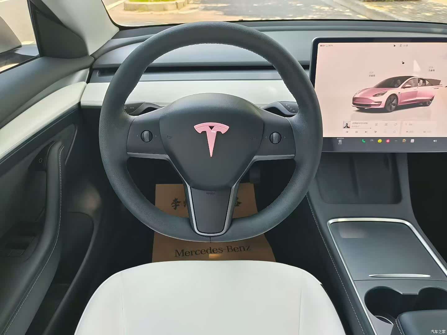 Tesla Model 3, 2023 все фото