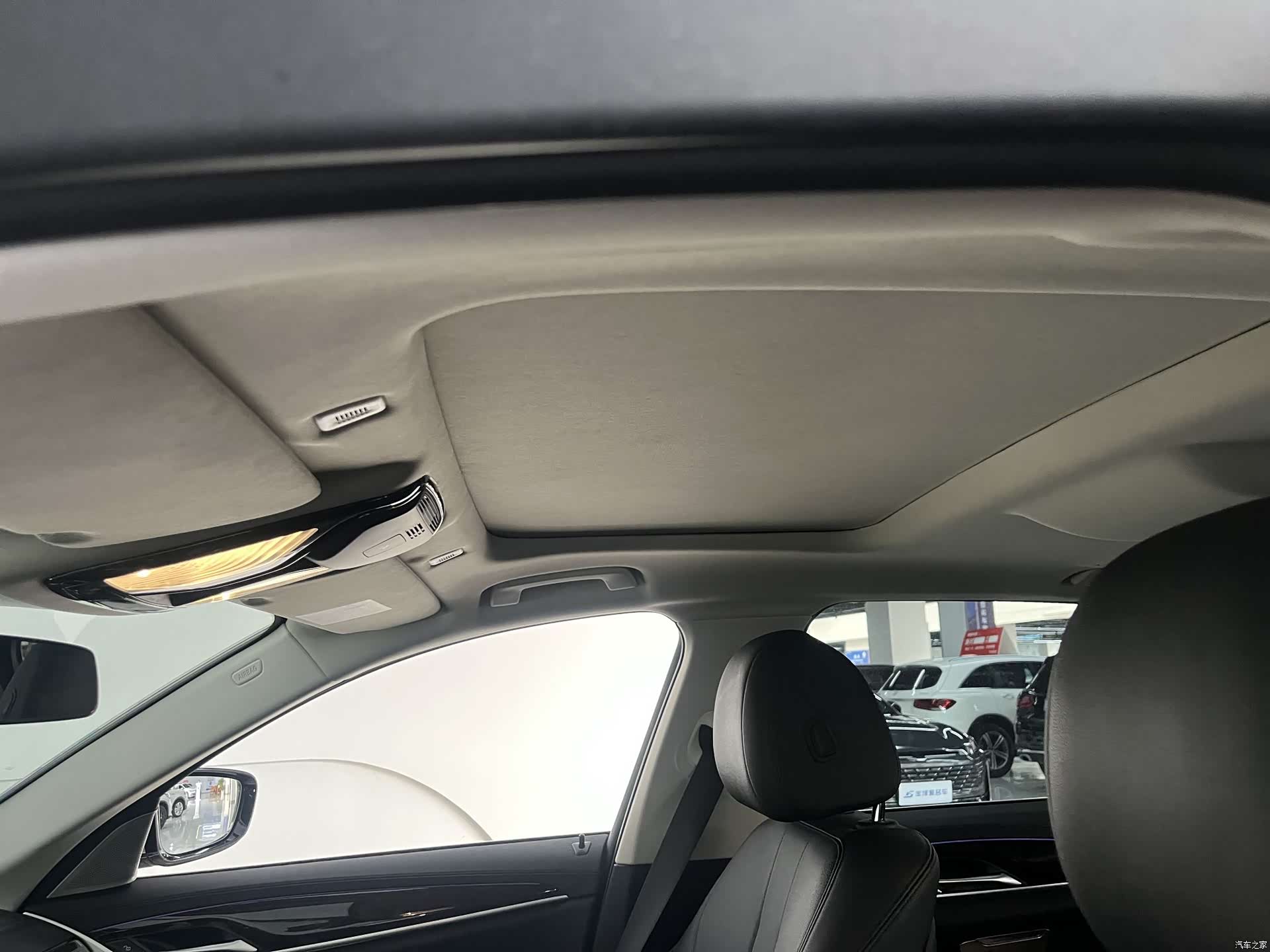 BMW 5 Series, 2018 9