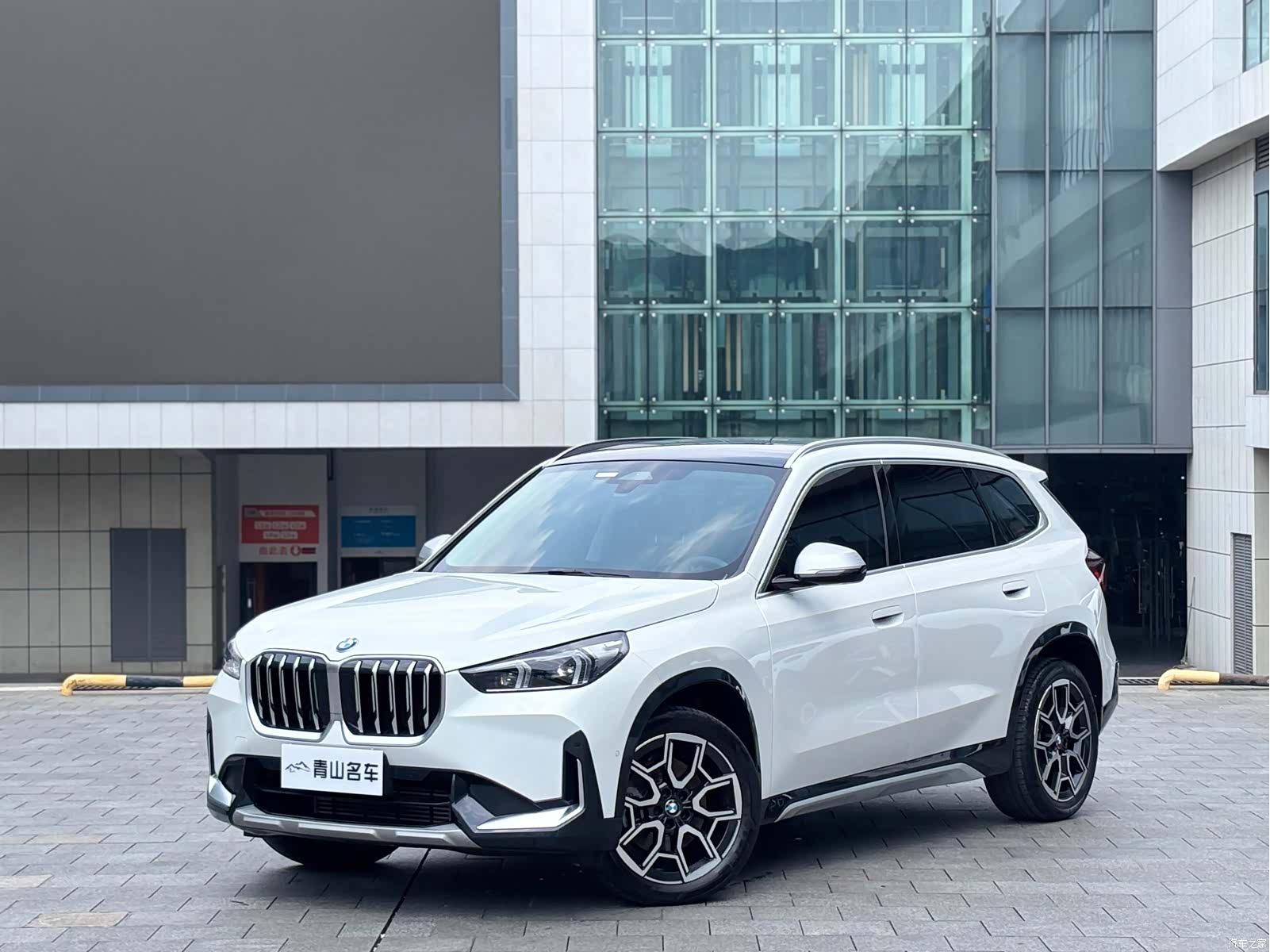 BMW X1, 2024 1