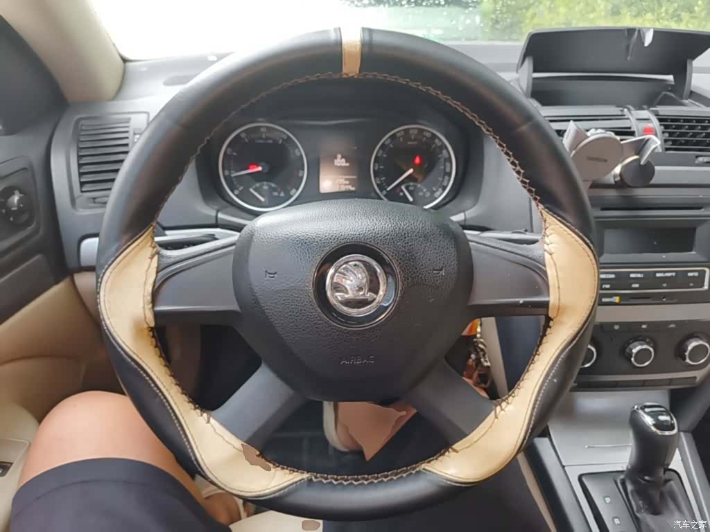 Skoda Octavia, 2015 11