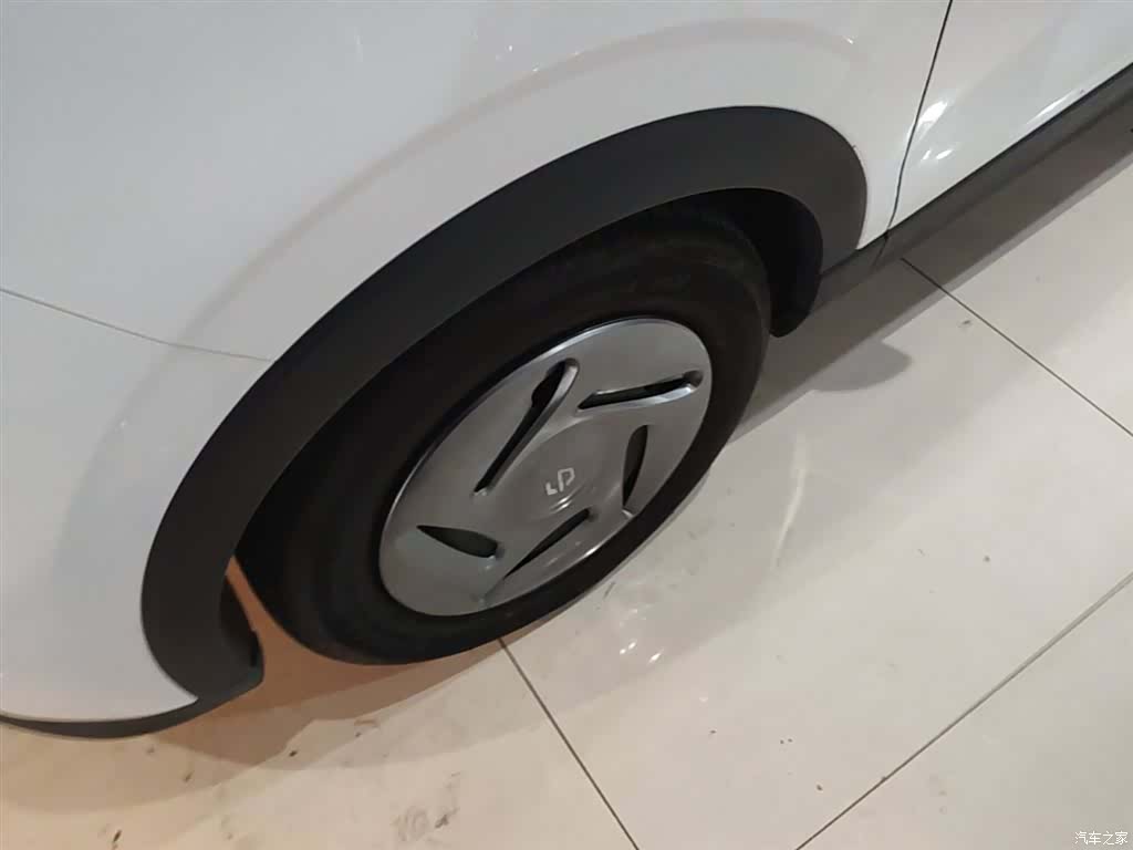 Leapmotor T03, 2024 23