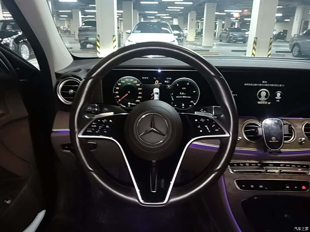 Mercedes-Benz E-Class, 2021 11