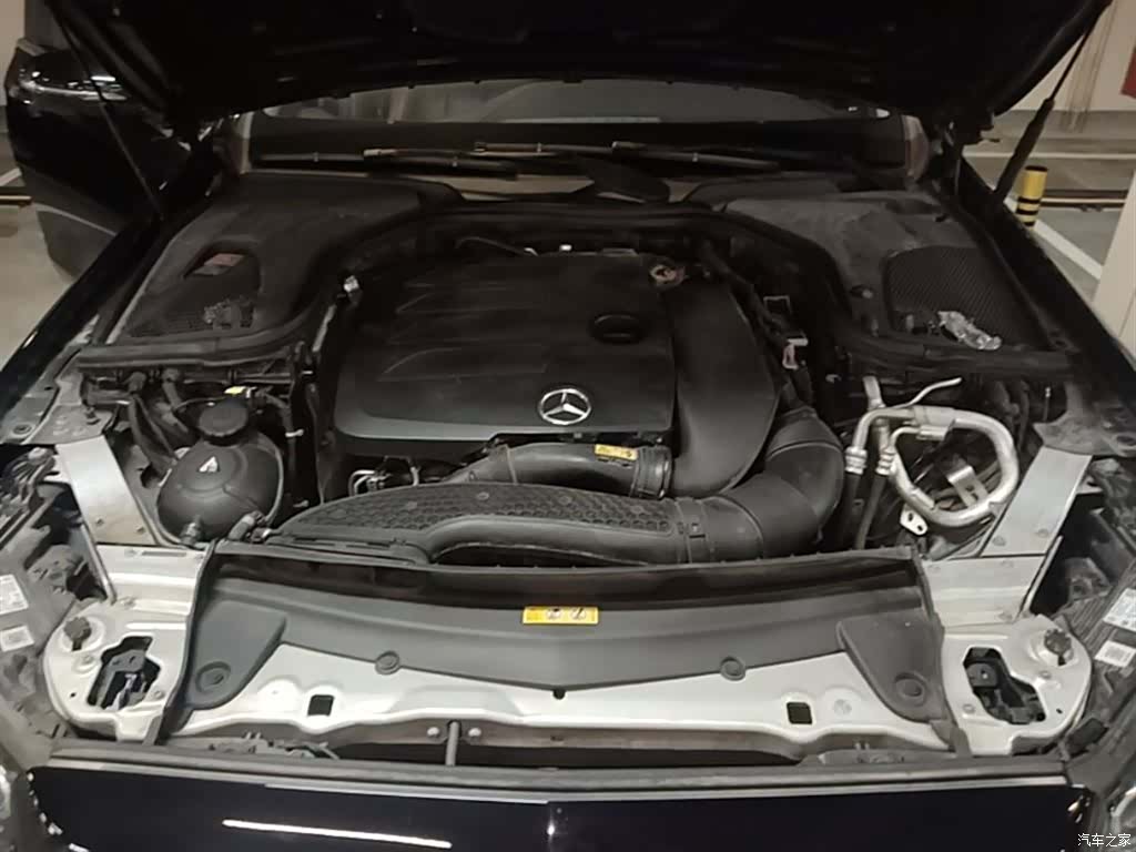 Mercedes-Benz E-Class, 2021 20