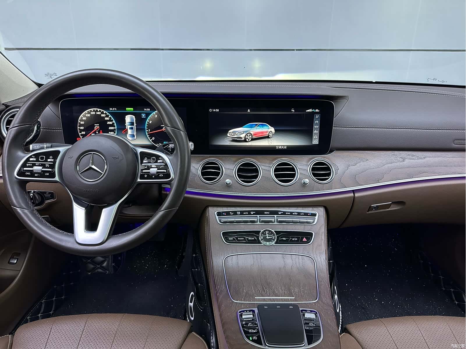 Mercedes-Benz E-Class, 2020 7