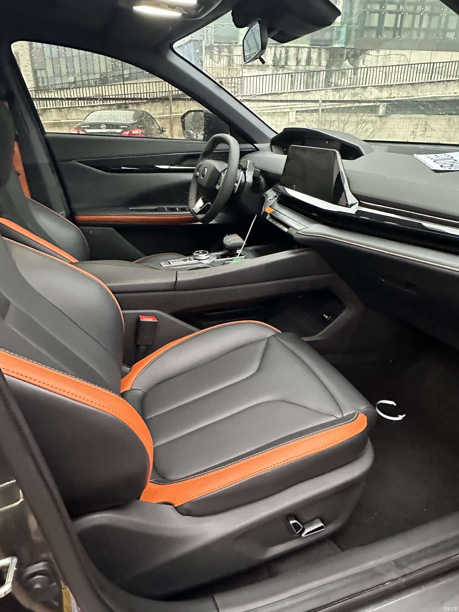 Changan UNI-V, 2023 8