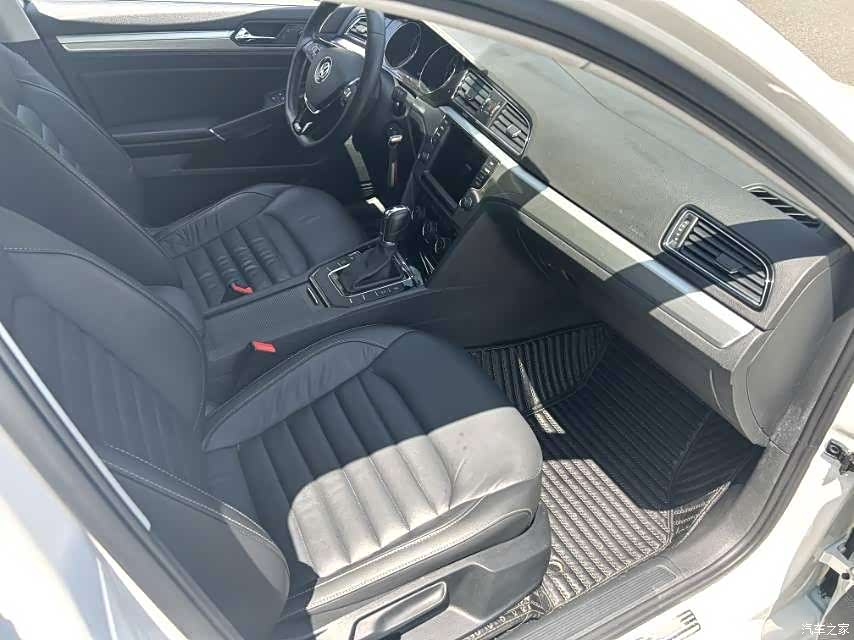 Volkswagen Lamando, 2018 6