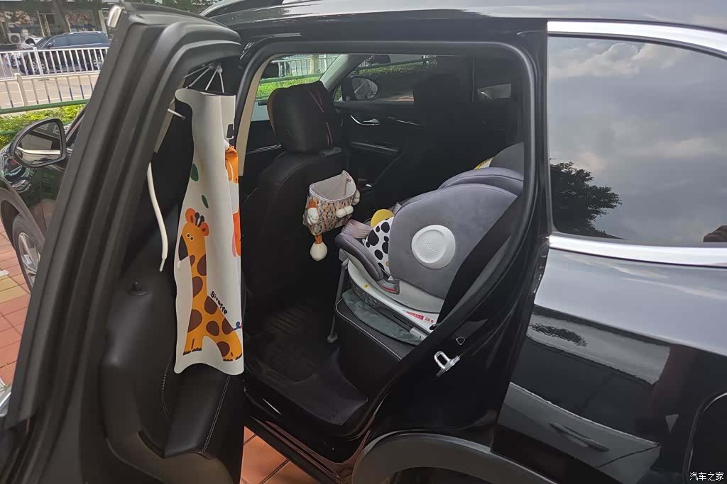 Buick Envision Plus, 2022 11