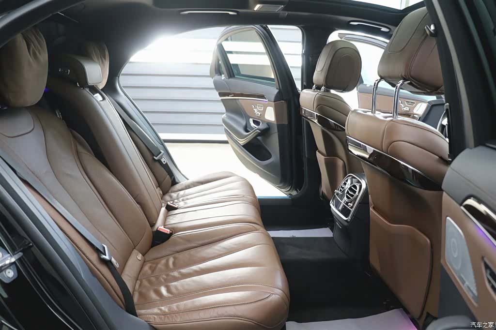 Mercedes-Benz S-Class, 2019 24