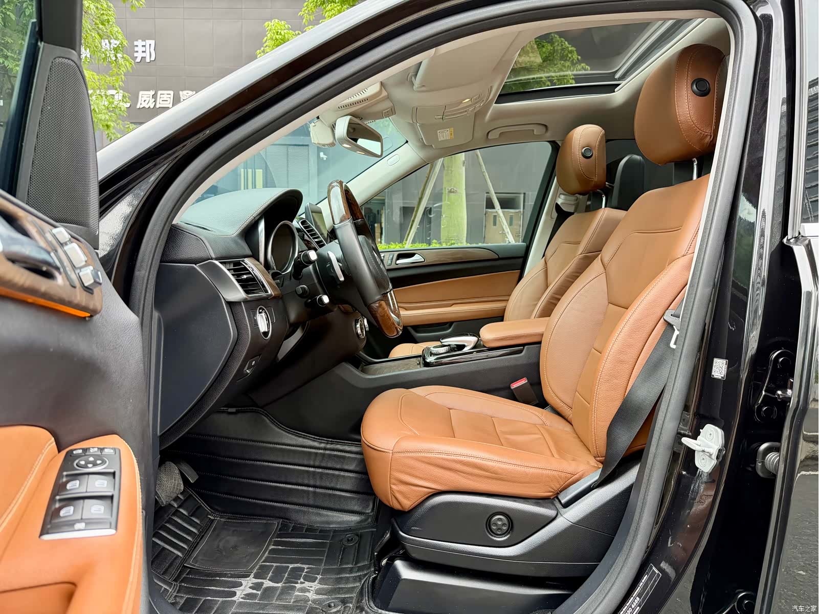 Mercedes-Benz GLS, 2016 14