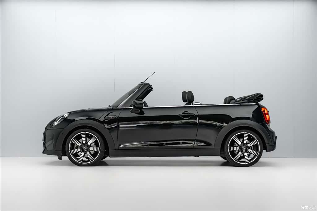 Mini Cooper, 2023 4