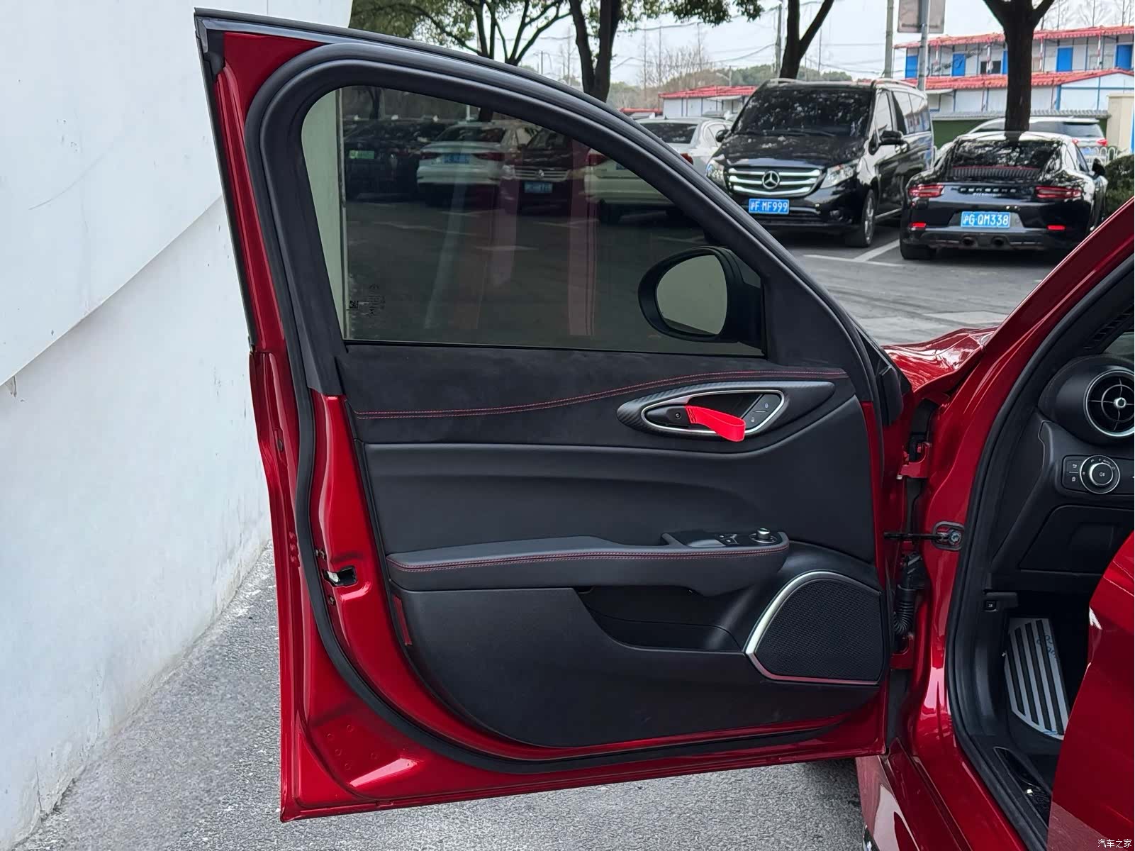 Alfa Romeo Giulia, 2023 31
