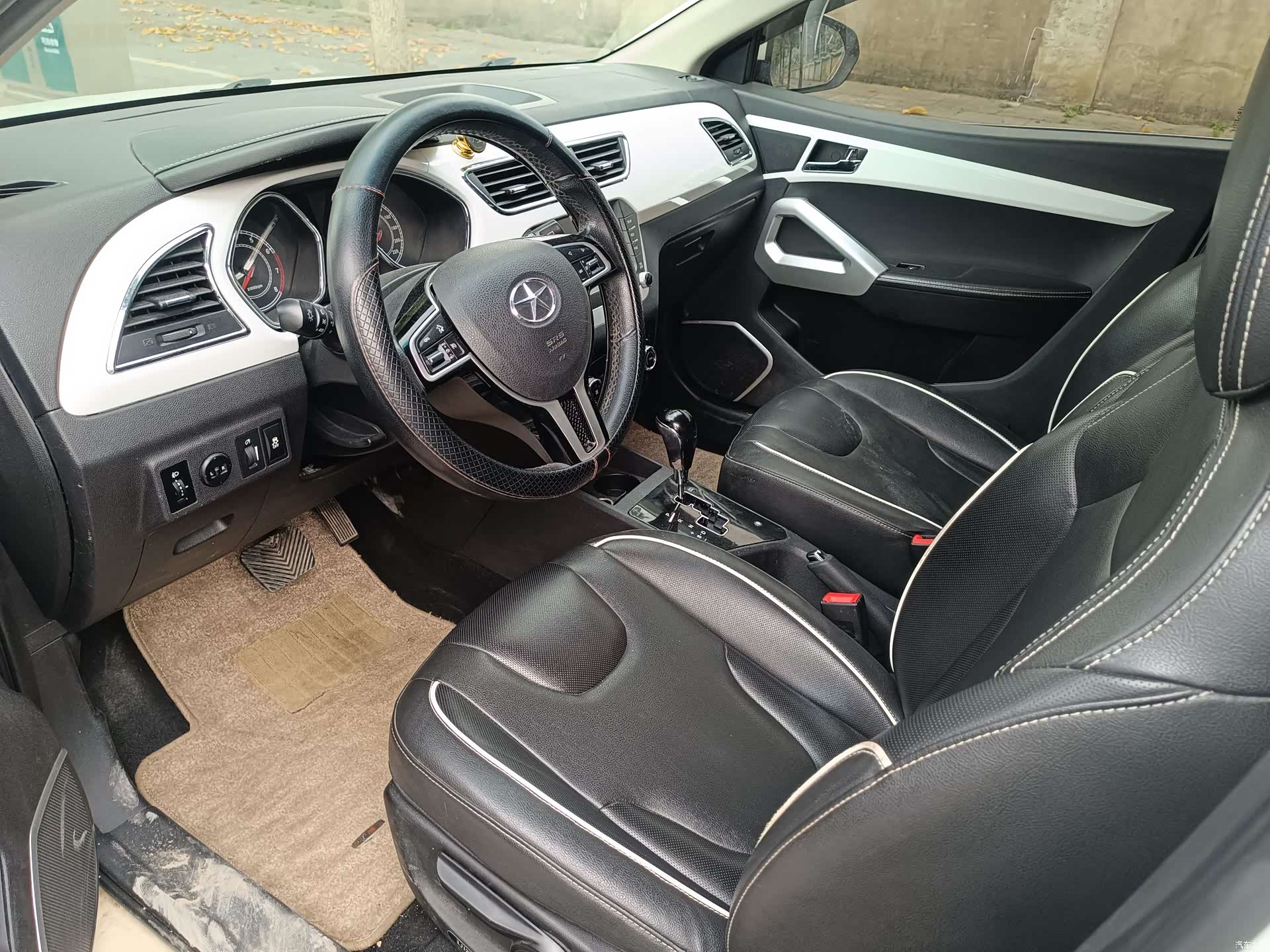 JAC S2, 2015 7