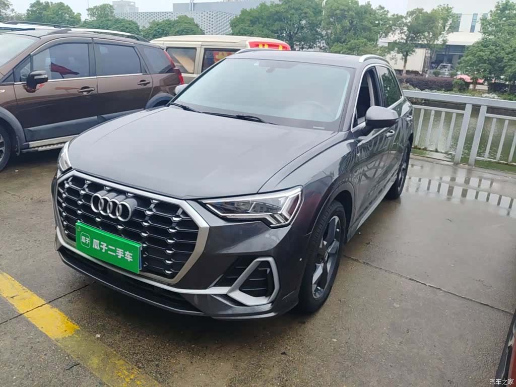 Audi Q3, 2021 1