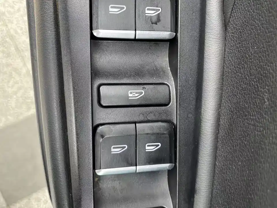 Geely Binrui Geely Binrui