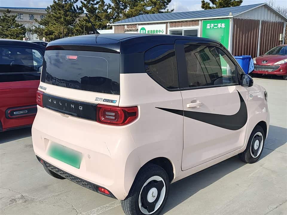 Wuling Hongguang MINIEV Wuling Hongguang MINIEV