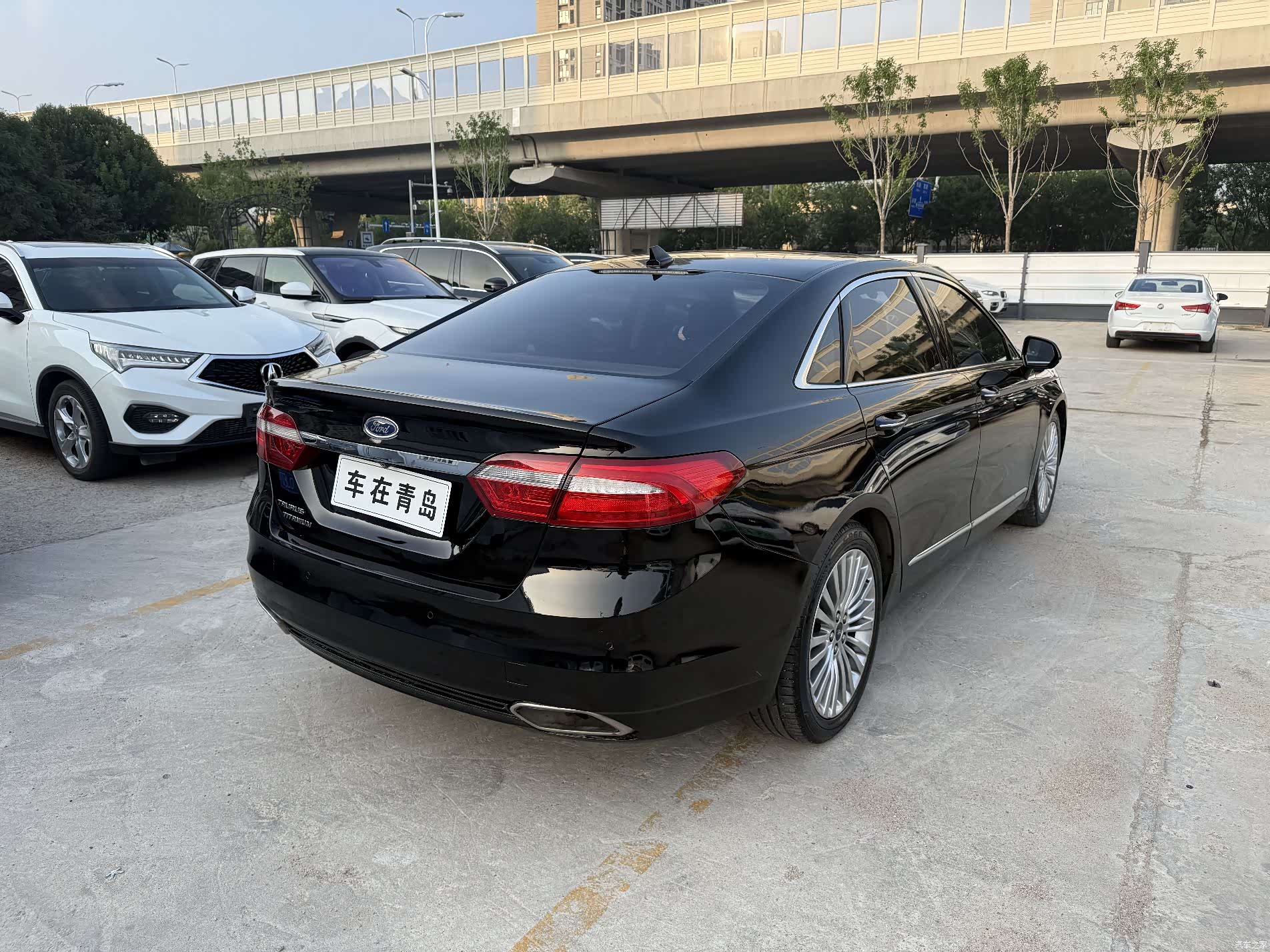 Ford Taurus, 2018 10