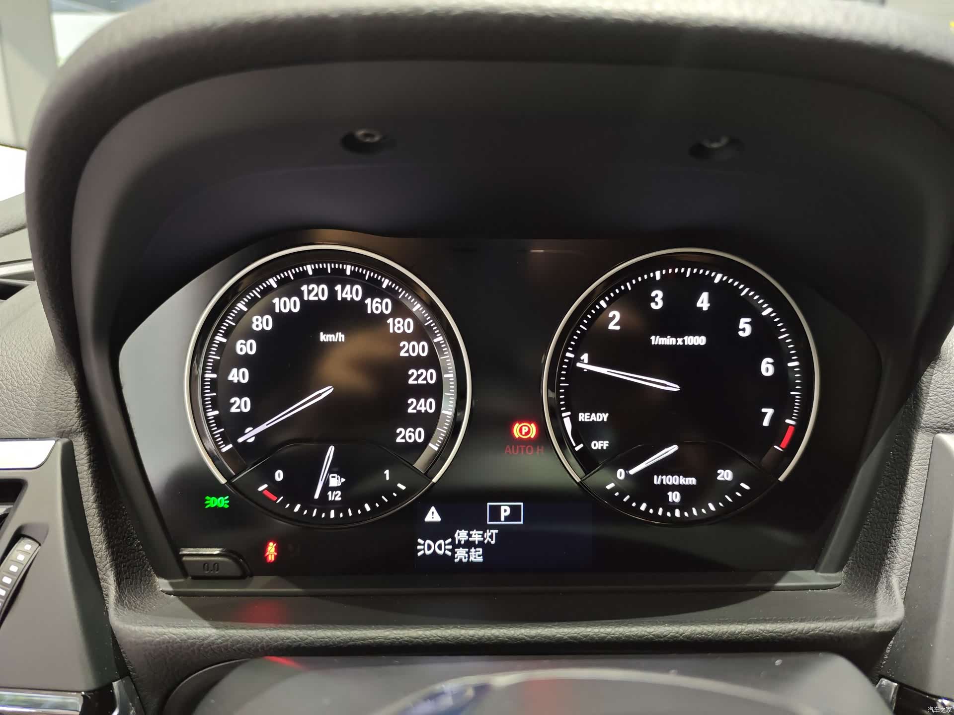 BMW 1 Series, 2018 16