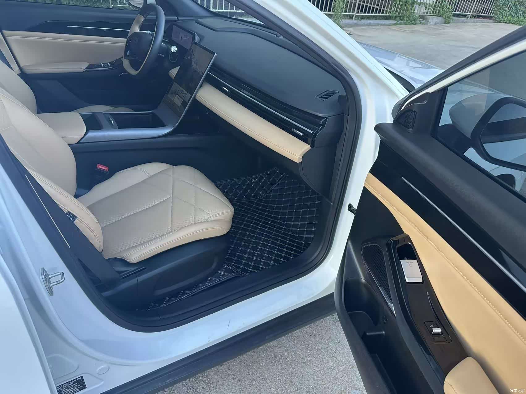 Geely Galaxy L6, 2024 6