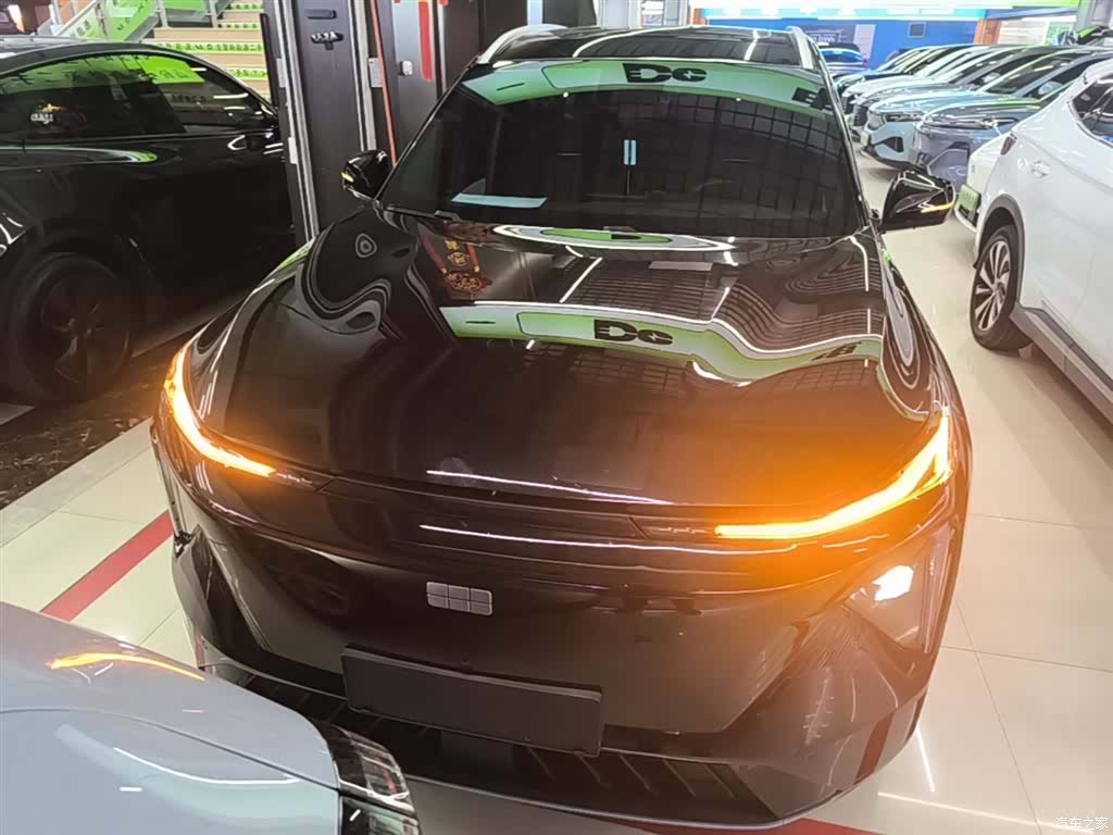 Geely Galaxy L7, 2024 3