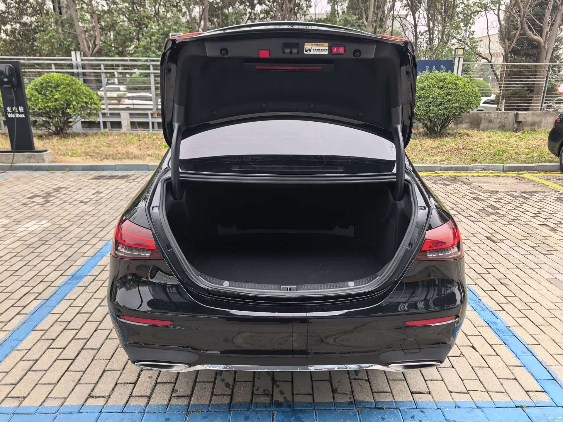 Mercedes-Benz E-Class, 2021 все фото