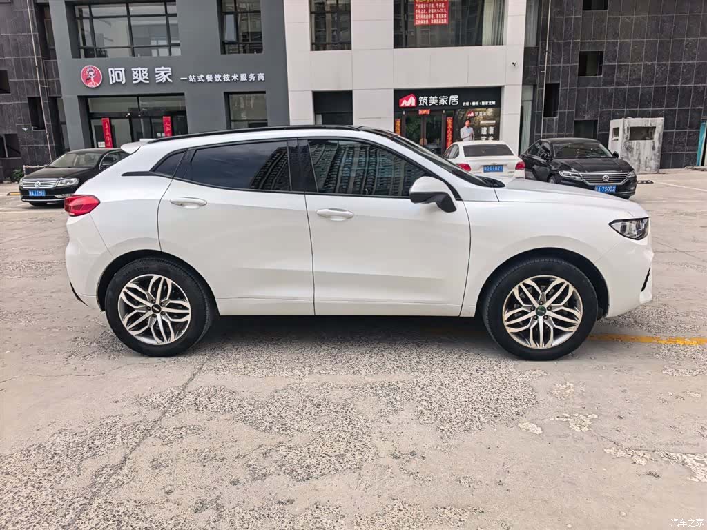 WEY VV5, 2017 12