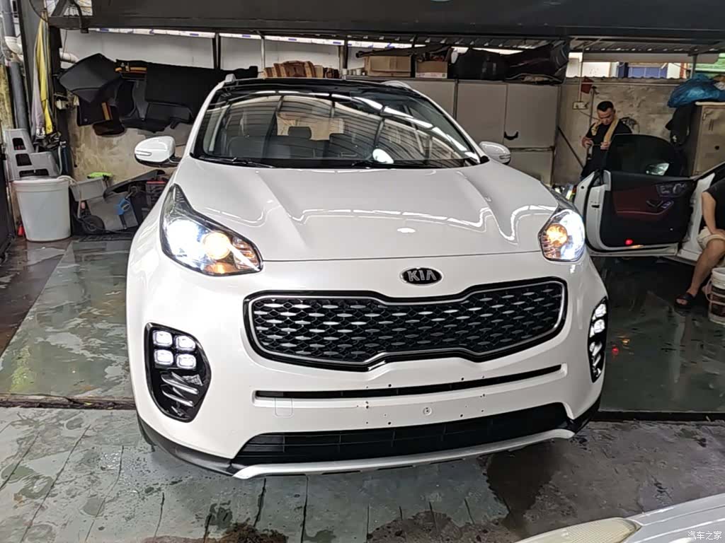 Kia KX5, 2017 3