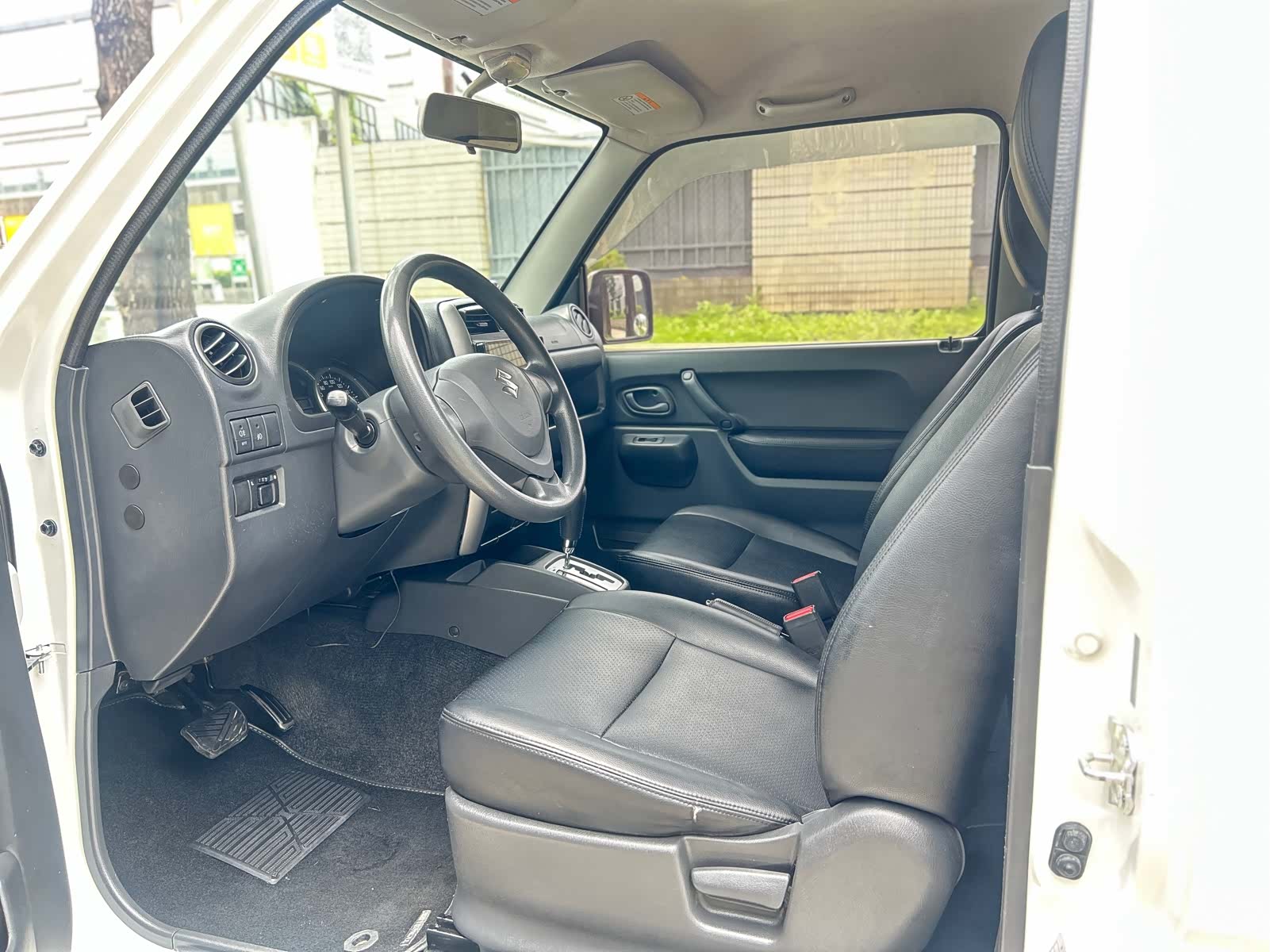 Suzuki 1.3, 2016 8