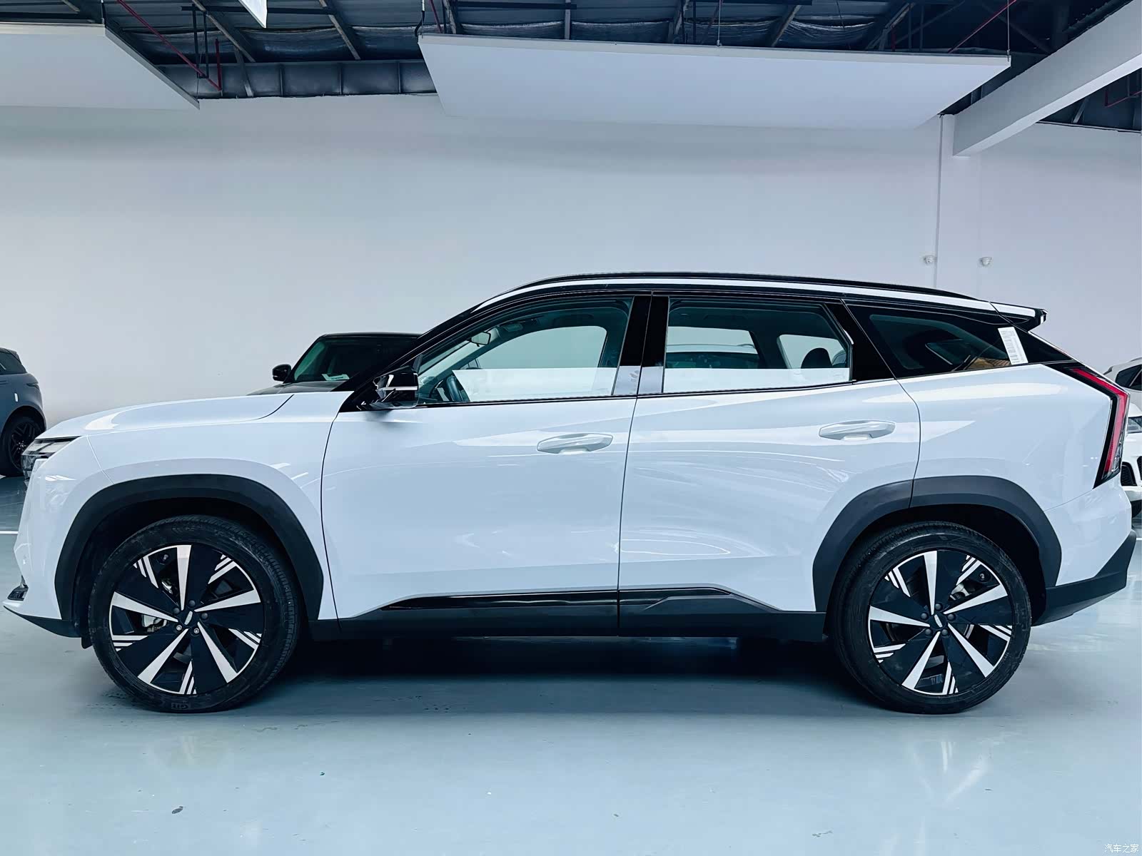 Geely Boyue, 2025 12