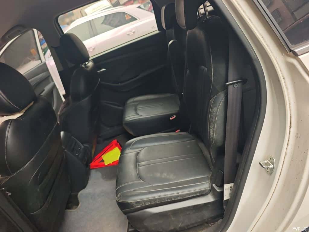 Wuling 360, 2019 14