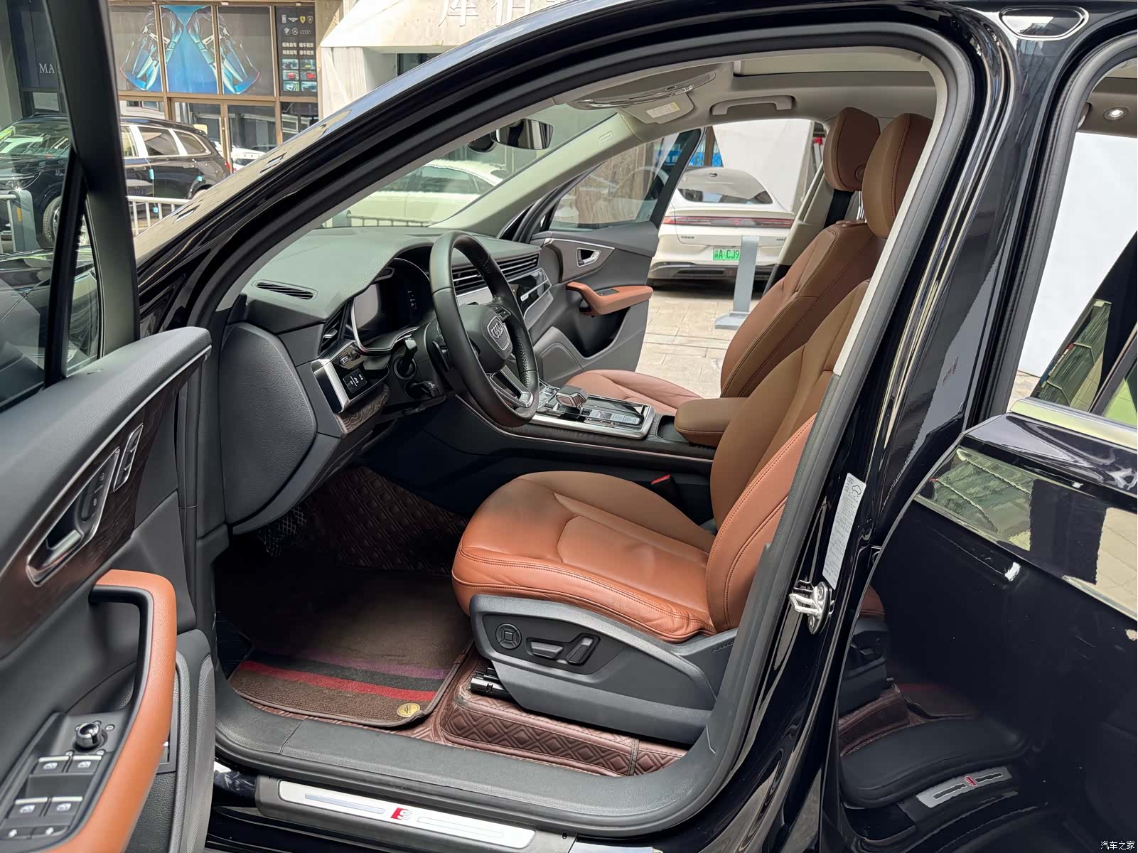 Audi Q7, 2020 8
