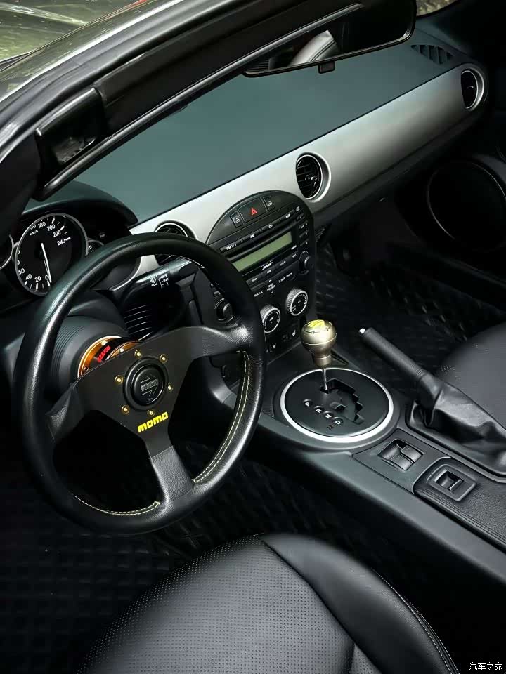 Mazda MX-5, 2010 9