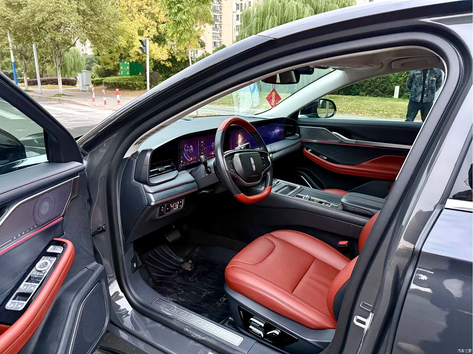 Lincoln Z, 2022 8