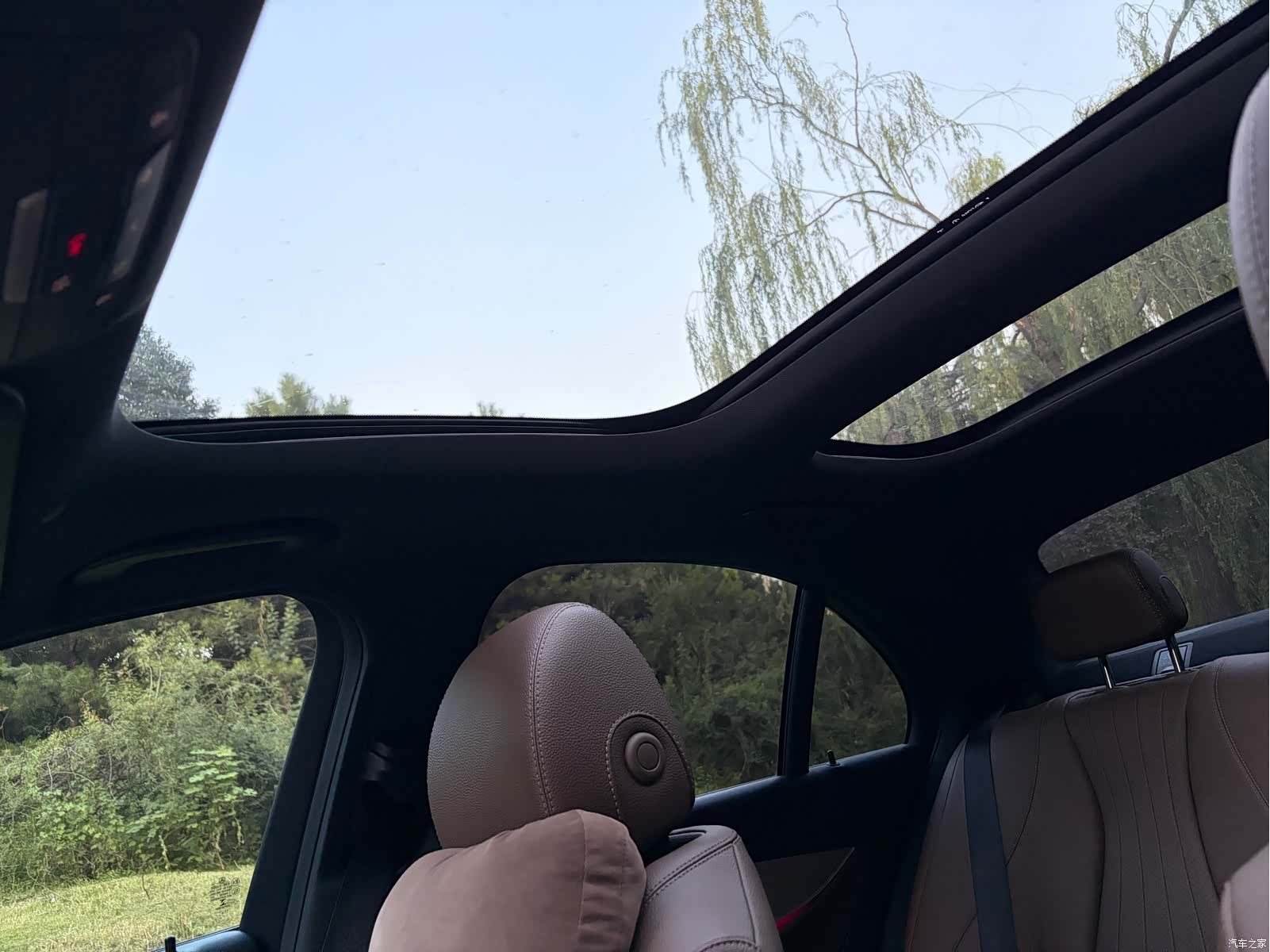 Mercedes-Benz E-Class, 2019 18