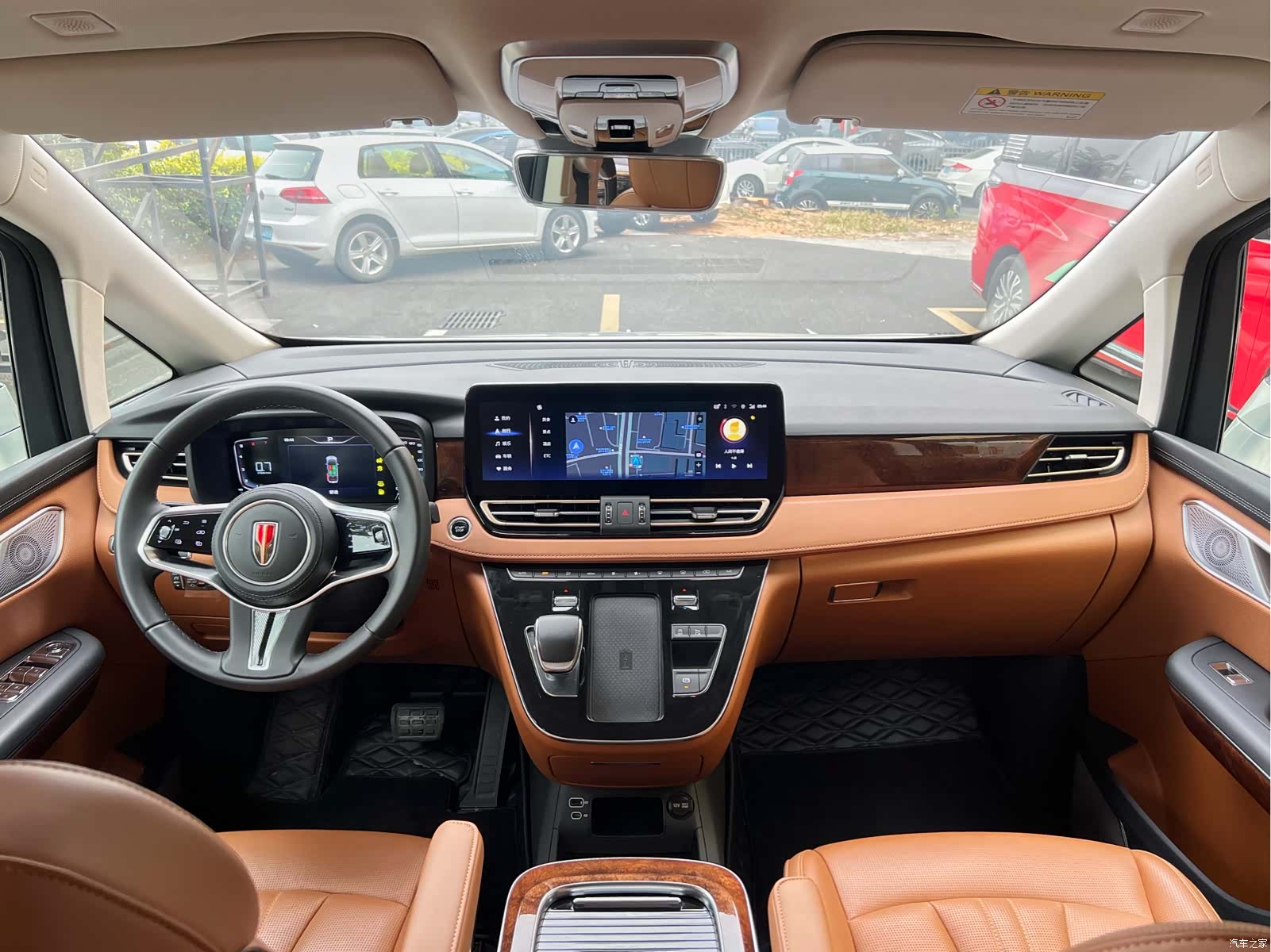 Hongqi HQ9, 2023 7